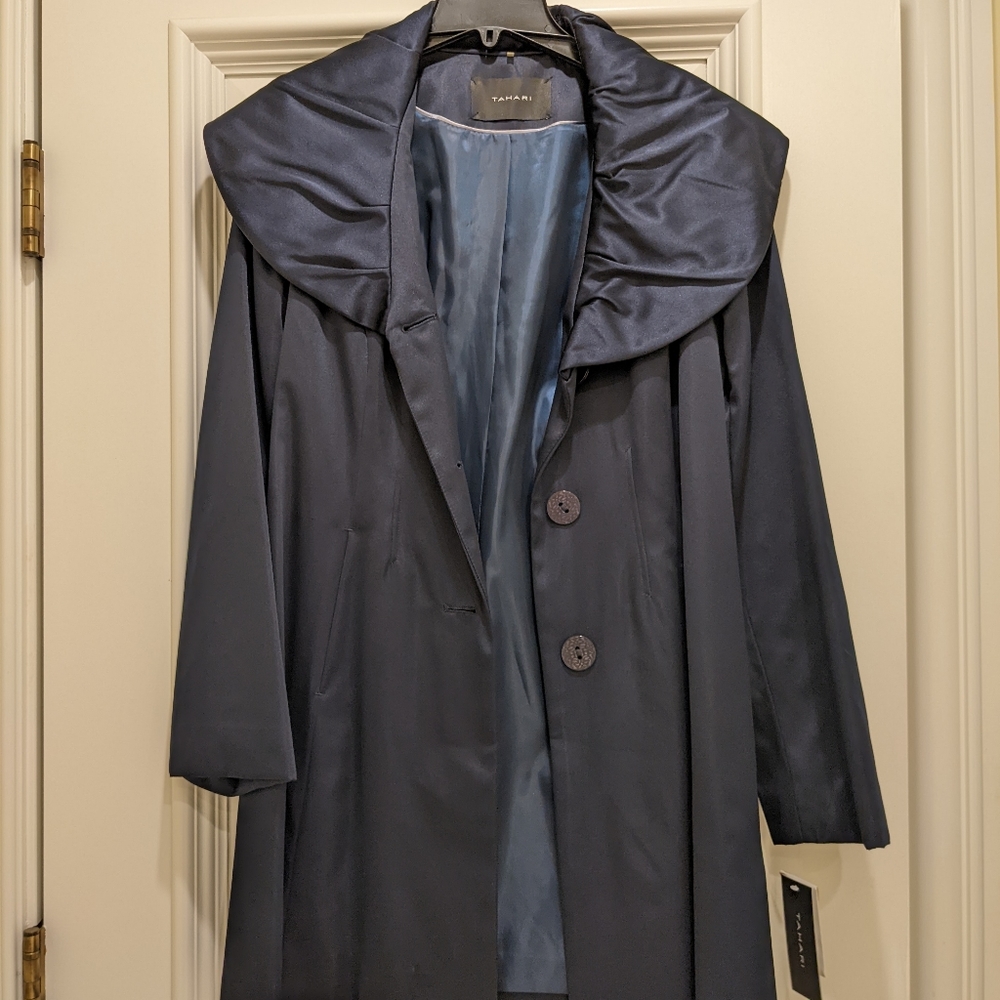 NWT Tahari Ruffle Collar Empire Blue Coat
